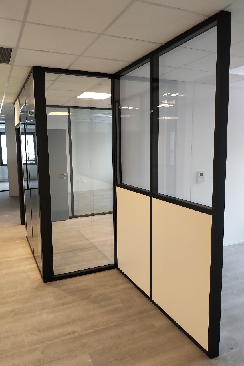 Cloisons sur allège et cloison vitrée