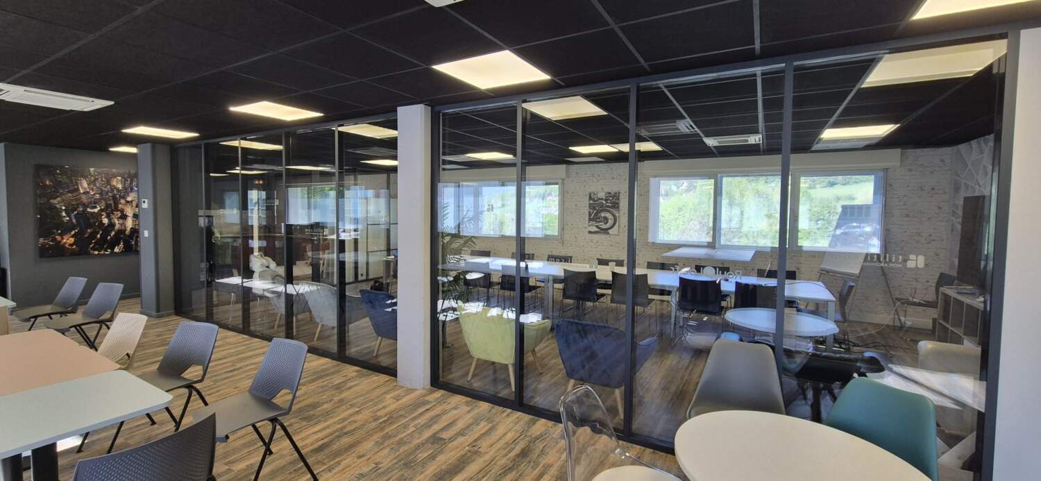 Cloisons vitrés aménagement bureaux Aix-les-Bains